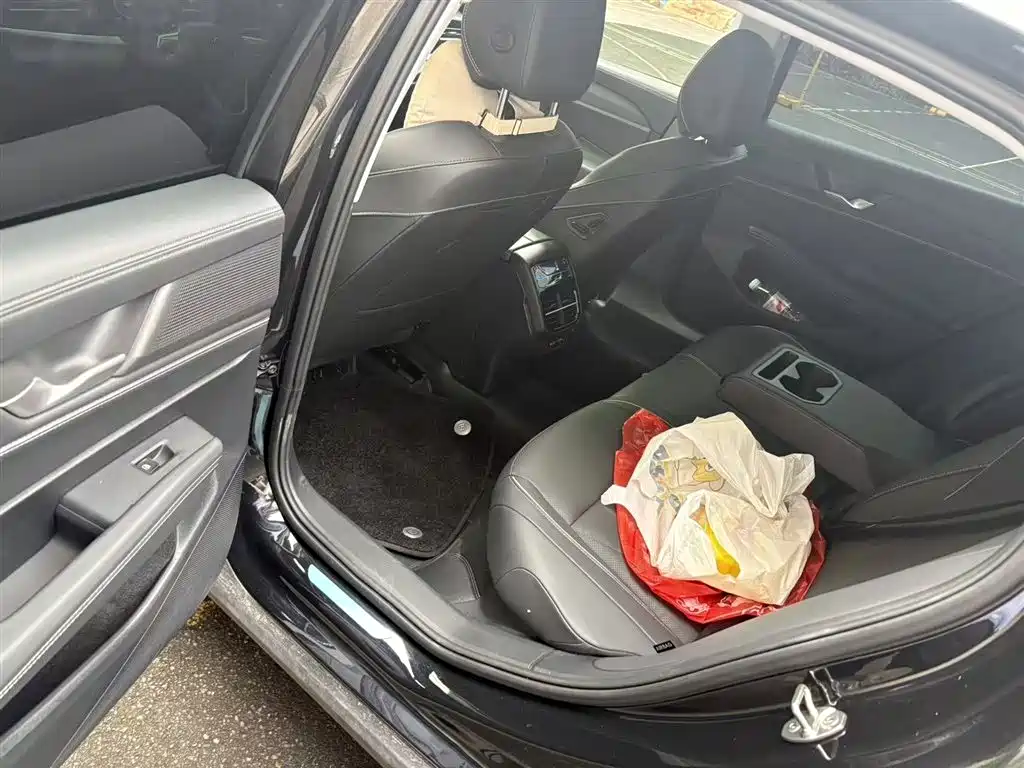 Volkswagen Passat 2026 Pro 380TSI