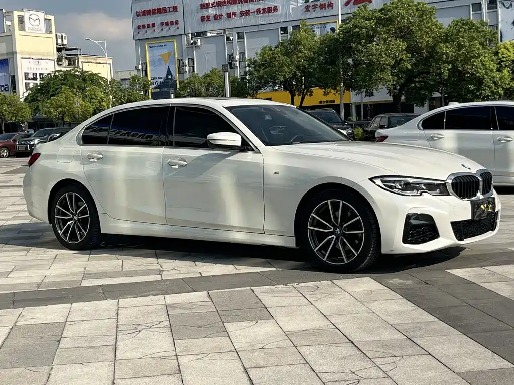 BMW 3 Series — миниатюра 3