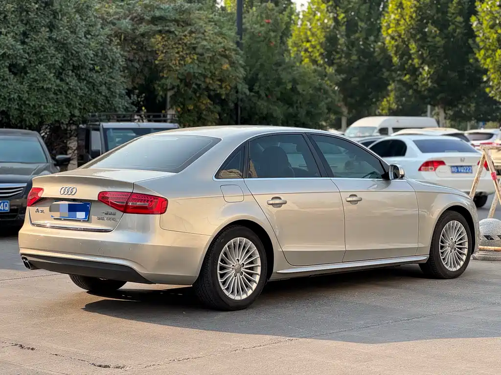 Audi A4L — миниатюра 9