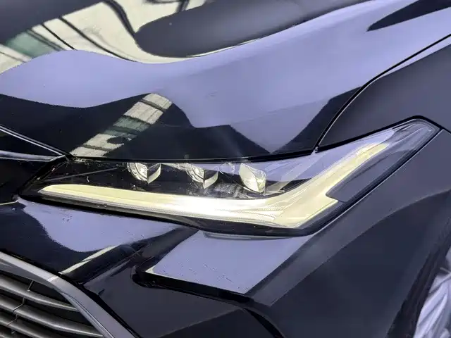 Toyota Avalon — миниатюра 13