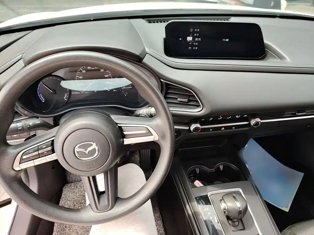 Mazda CX-30 EV — миниатюра 10