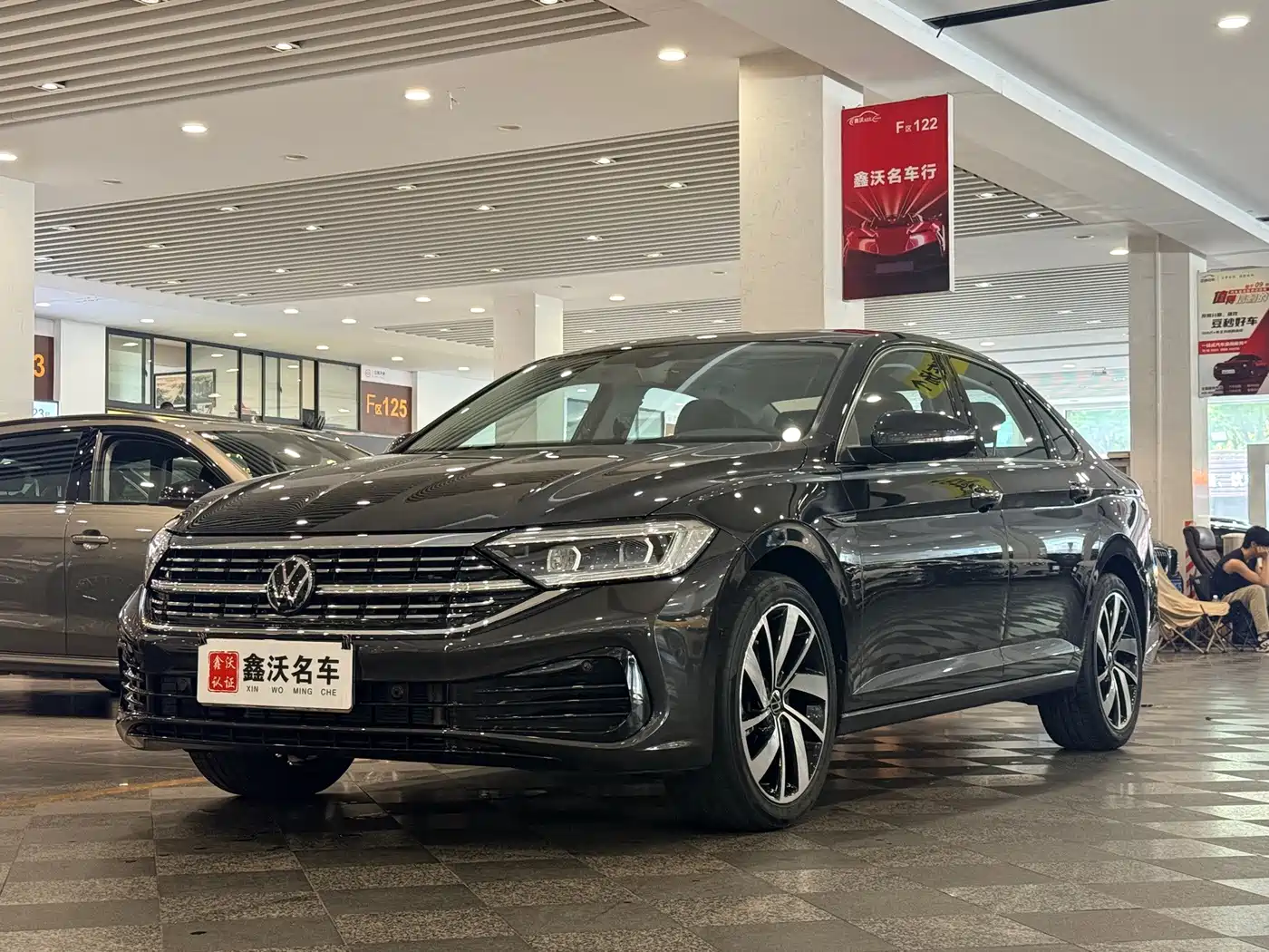 速腾 2023款 300TSI DSG卓越版 2023