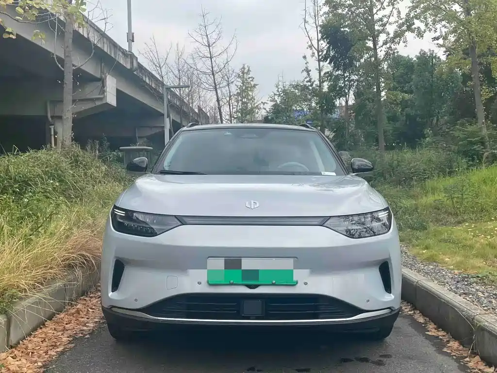 Leapmotor Leapmotor C11 — миниатюра 2