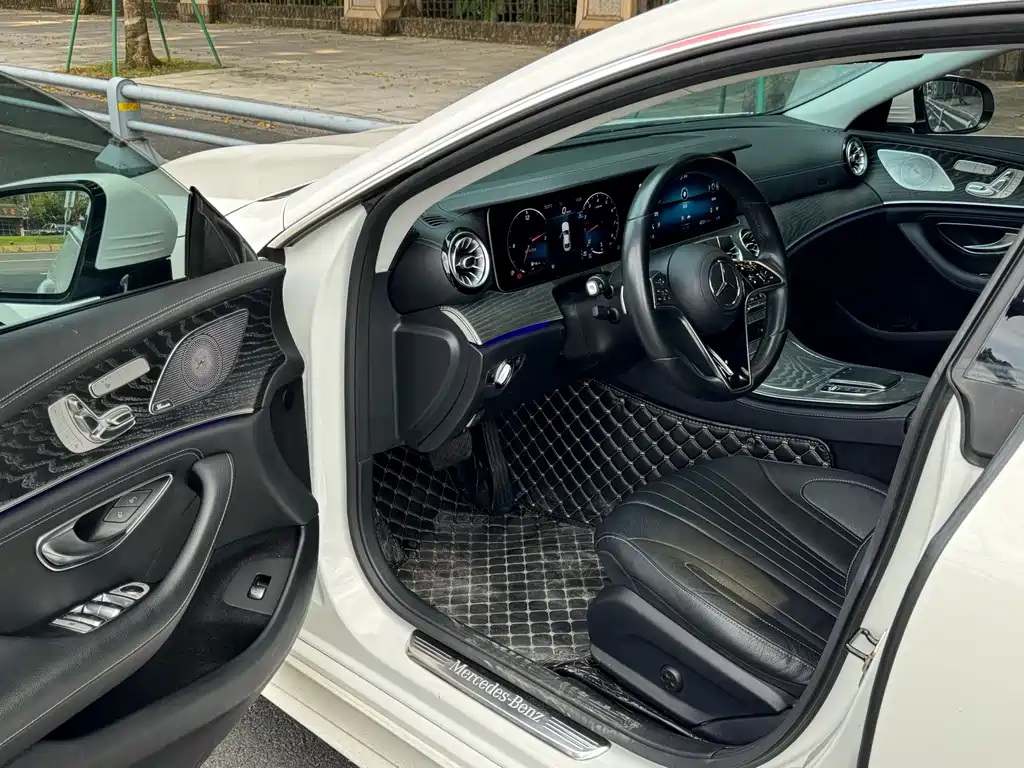 Mercedes-Benz CLS — миниатюра 6