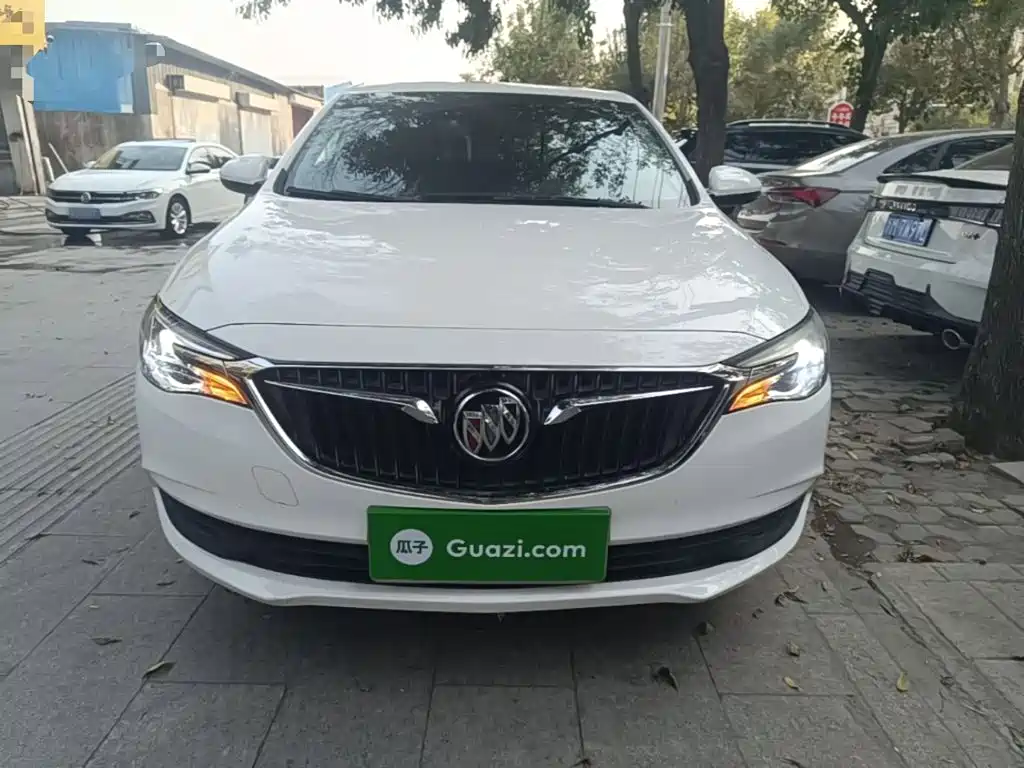 Buick Excelle — миниатюра 3