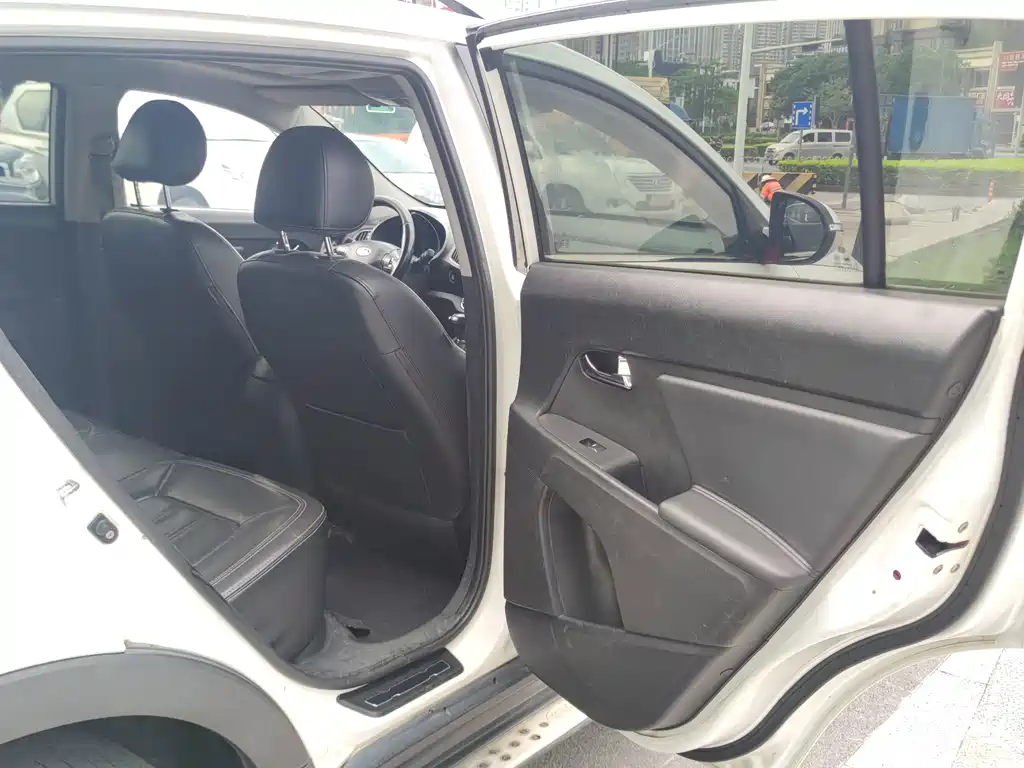Kia Sportage — миниатюра 16