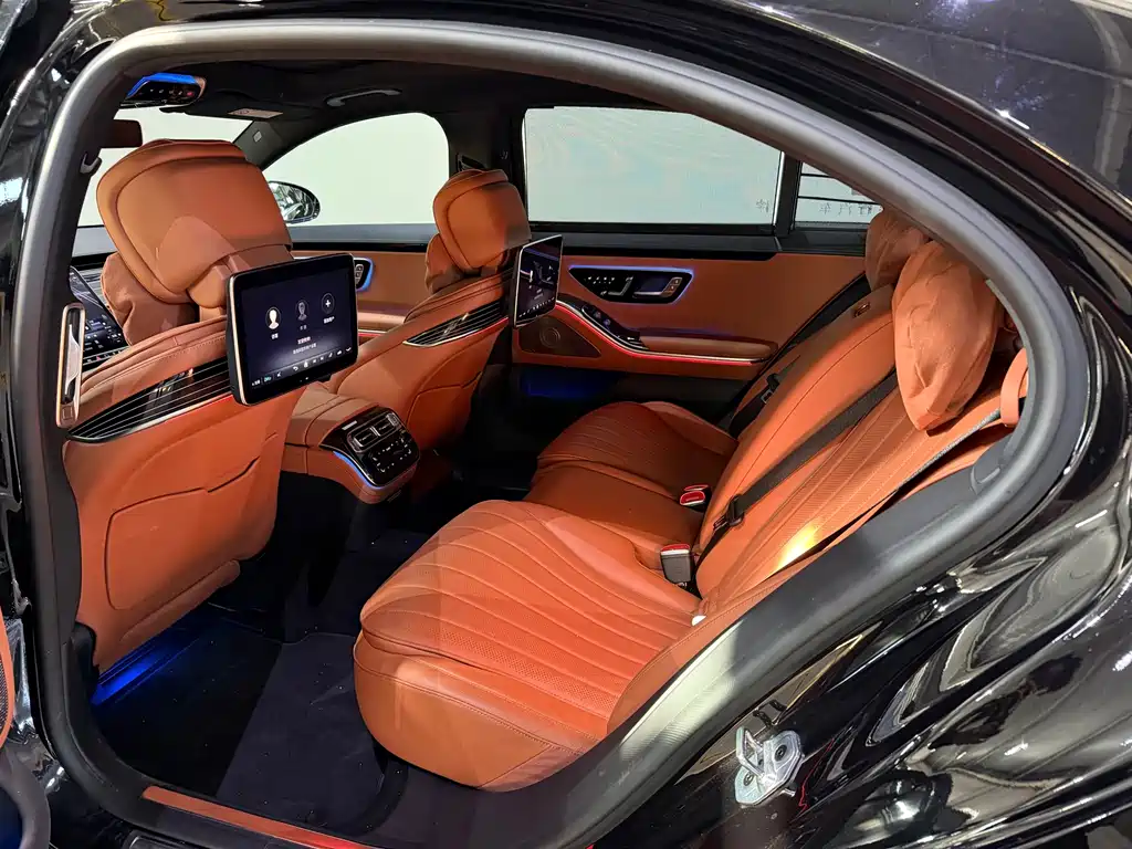 Mercedes-Benz S-Class — миниатюра 10