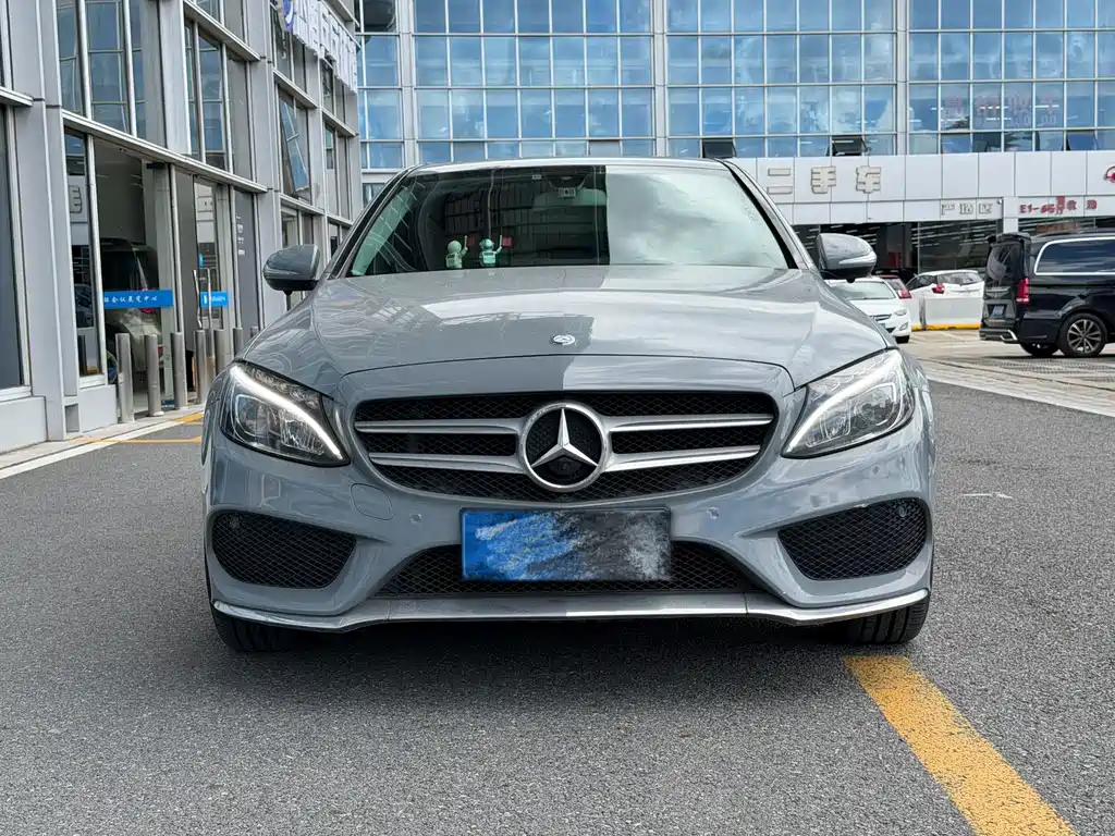 Mercedes-Benz C-Class — миниатюра 2