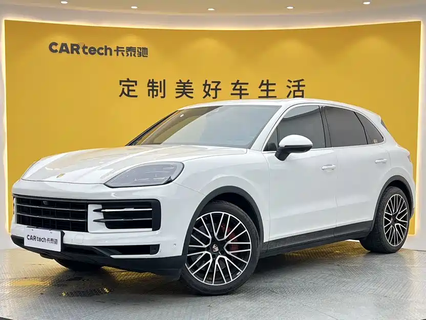 Porsche Cayenne — миниатюра 14