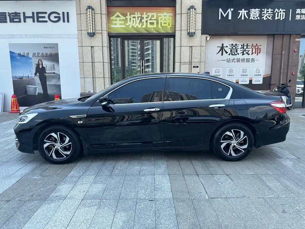 Honda Accord — миниатюра 4