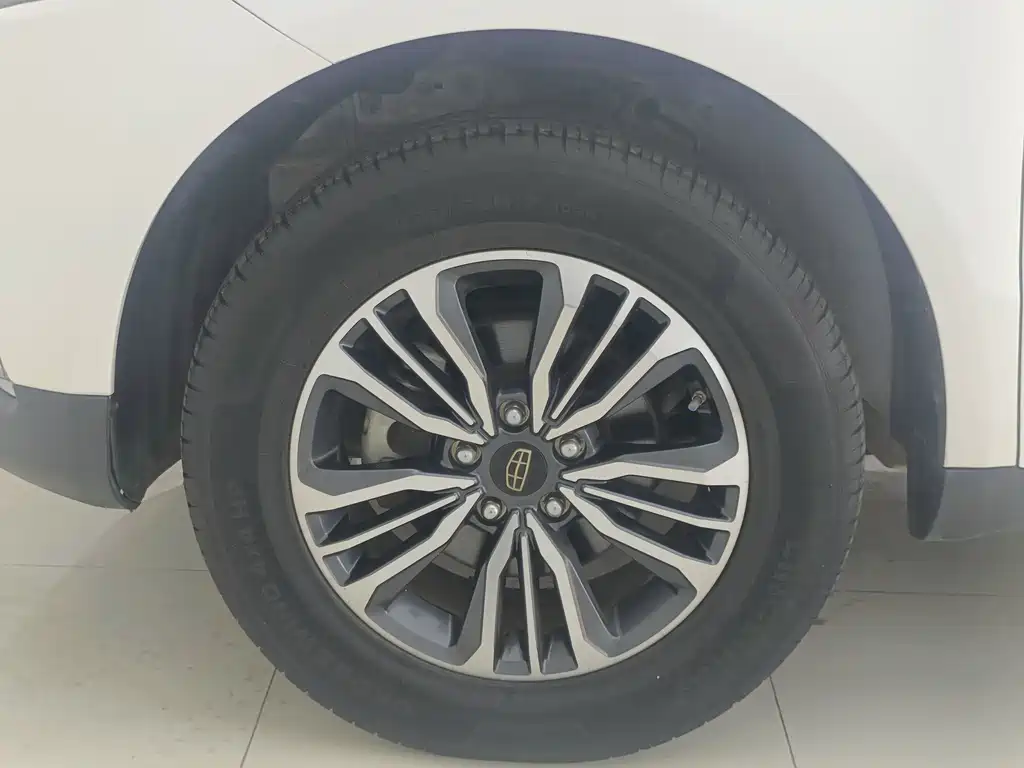 Geely Vision X6 — миниатюра 12