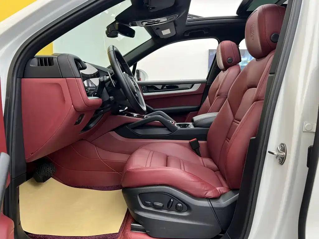 Porsche Cayenne — миниатюра 21