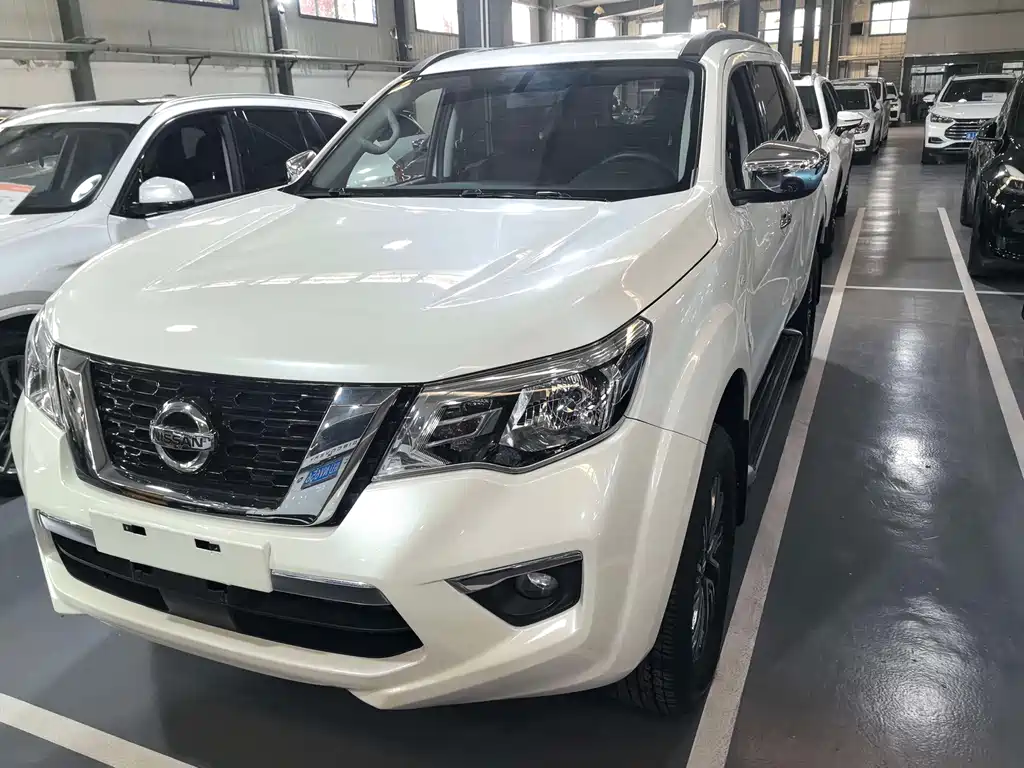 Nissan Terra