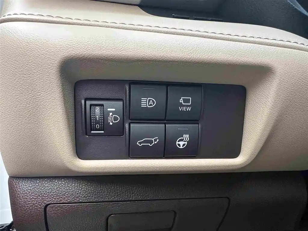 Toyota Highlander — миниатюра 22