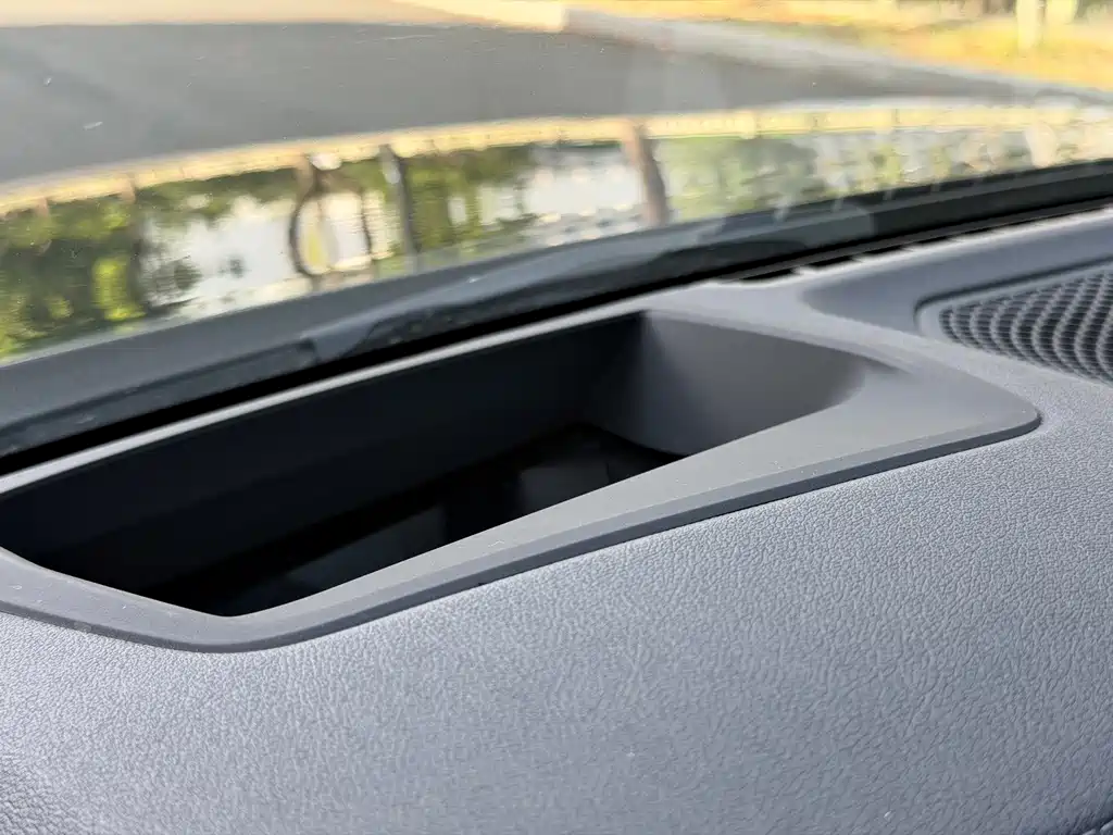 BMW 3 Series — миниатюра 8