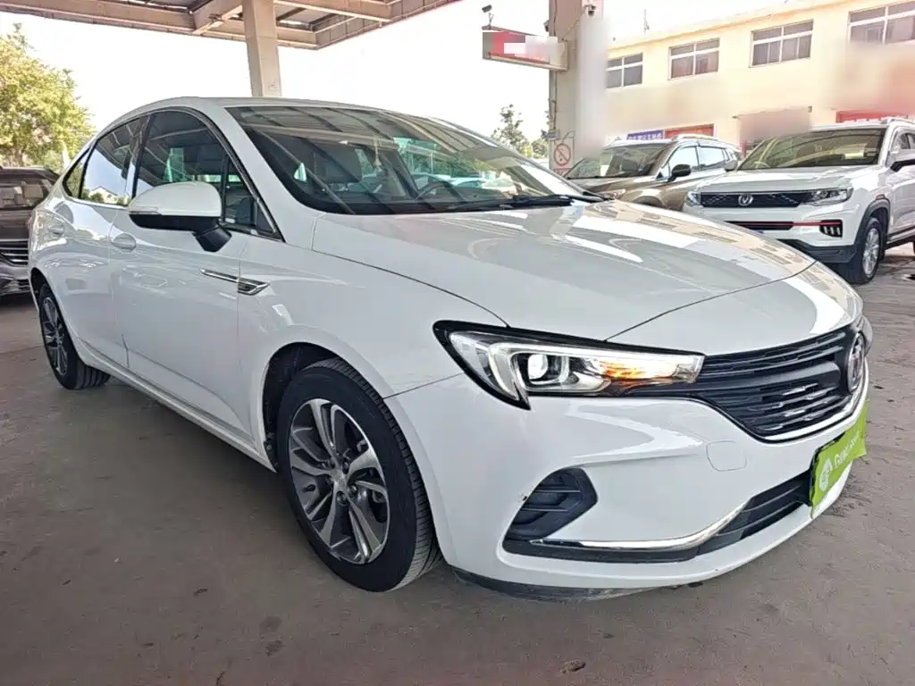 Buick Verano — миниатюра 4