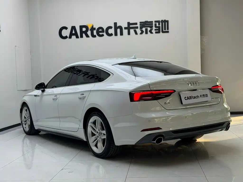 Audi A5 (Import) — миниатюра 9