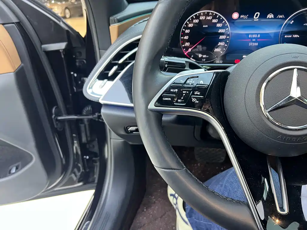 Mercedes-Benz E-Class New Energy — миниатюра 12