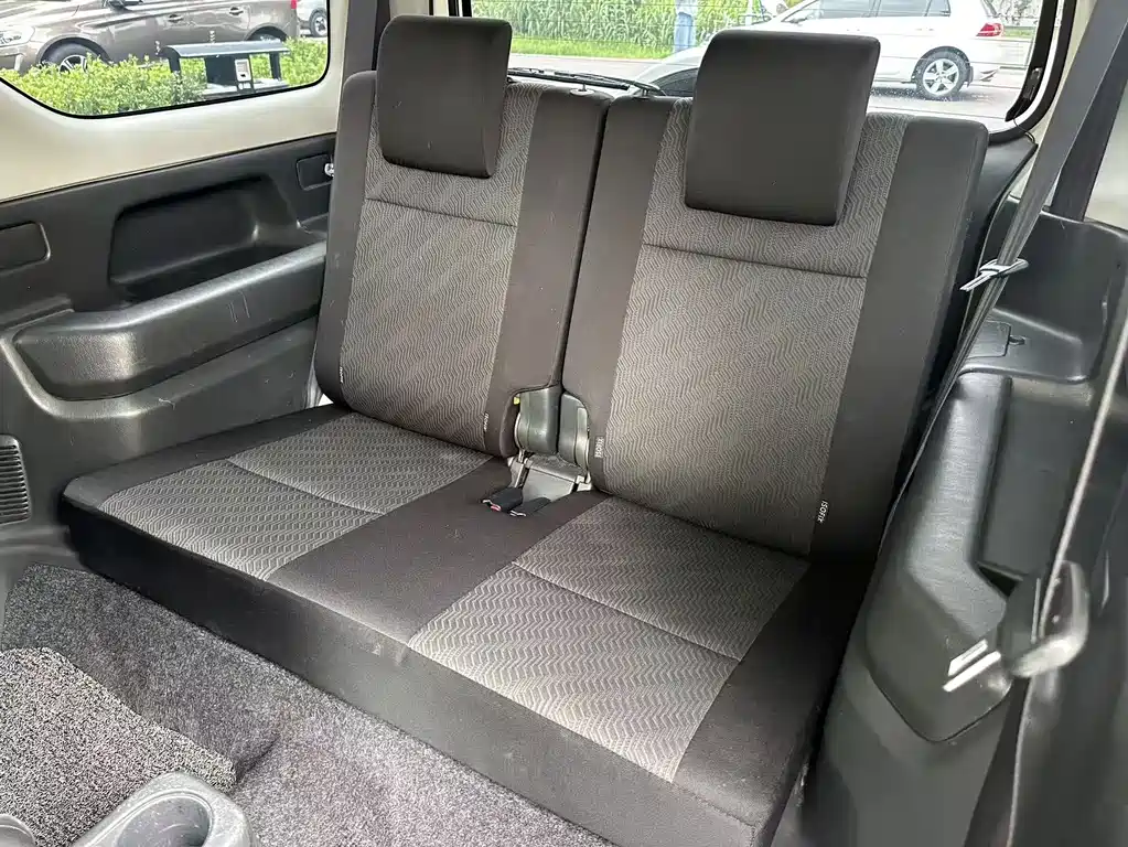 Suzuki Jimny — миниатюра 6