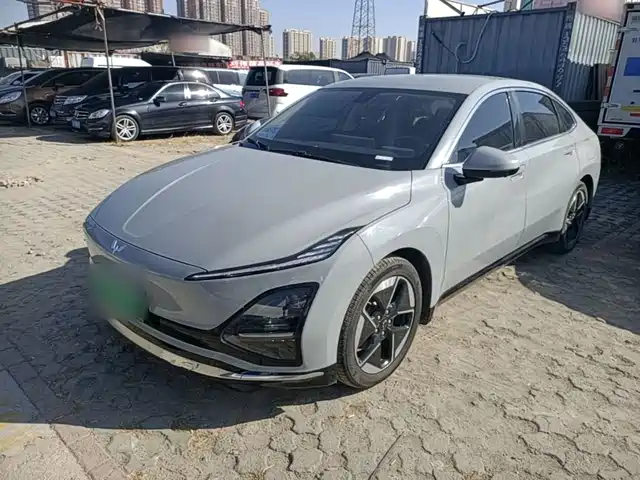 Wuling Starlight