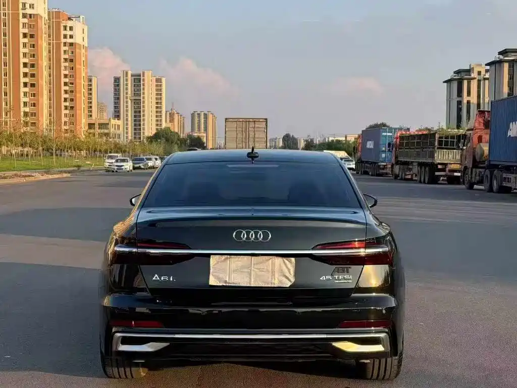 Audi A6L — миниатюра 8