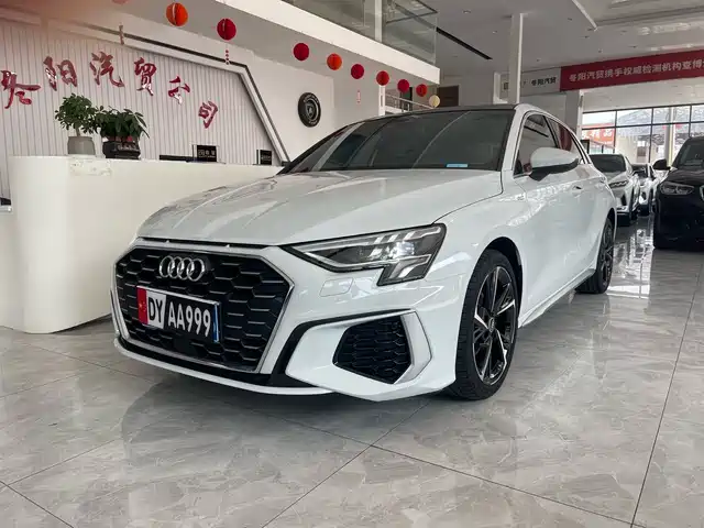 AUDI  A3 2022