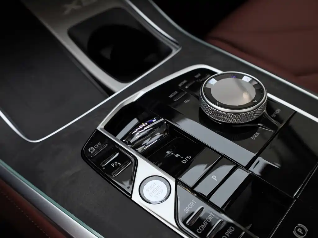 BMW X5 — миниатюра 21