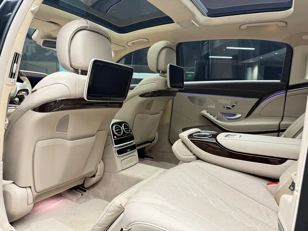 Mercedes-Benz S-Class — миниатюра 8