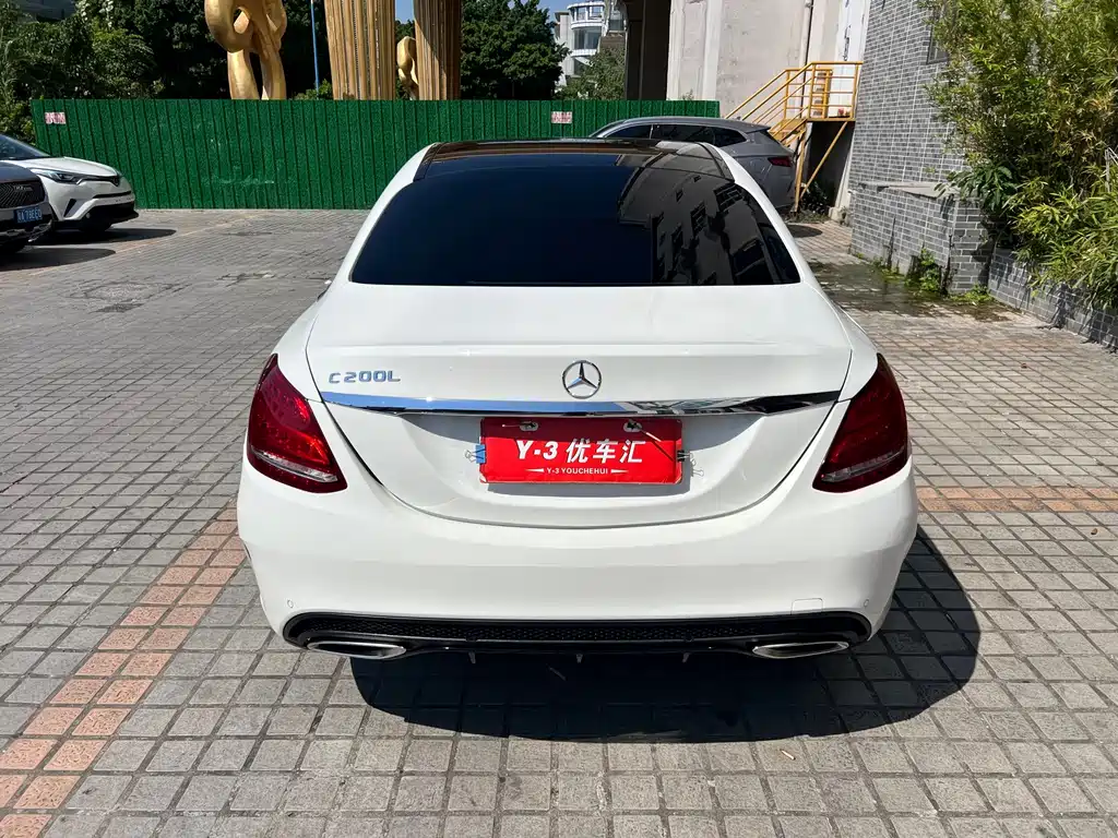 Mercedes-Benz C-Class — миниатюра 7