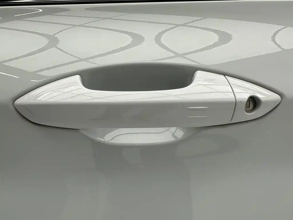 Geely Binyue — миниатюра 10