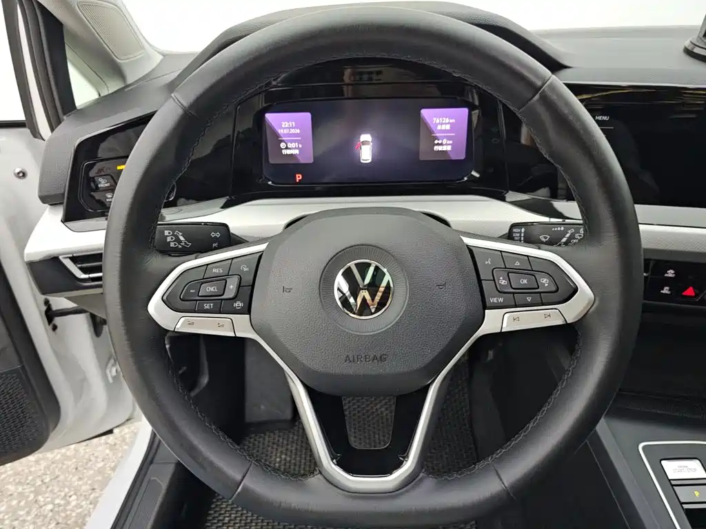 Volkswagen Golf — миниатюра 8