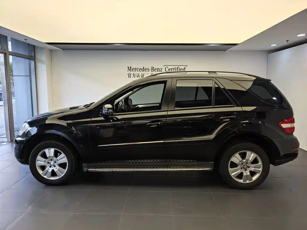 Mercedes-Benz M-Class — миниатюра 4