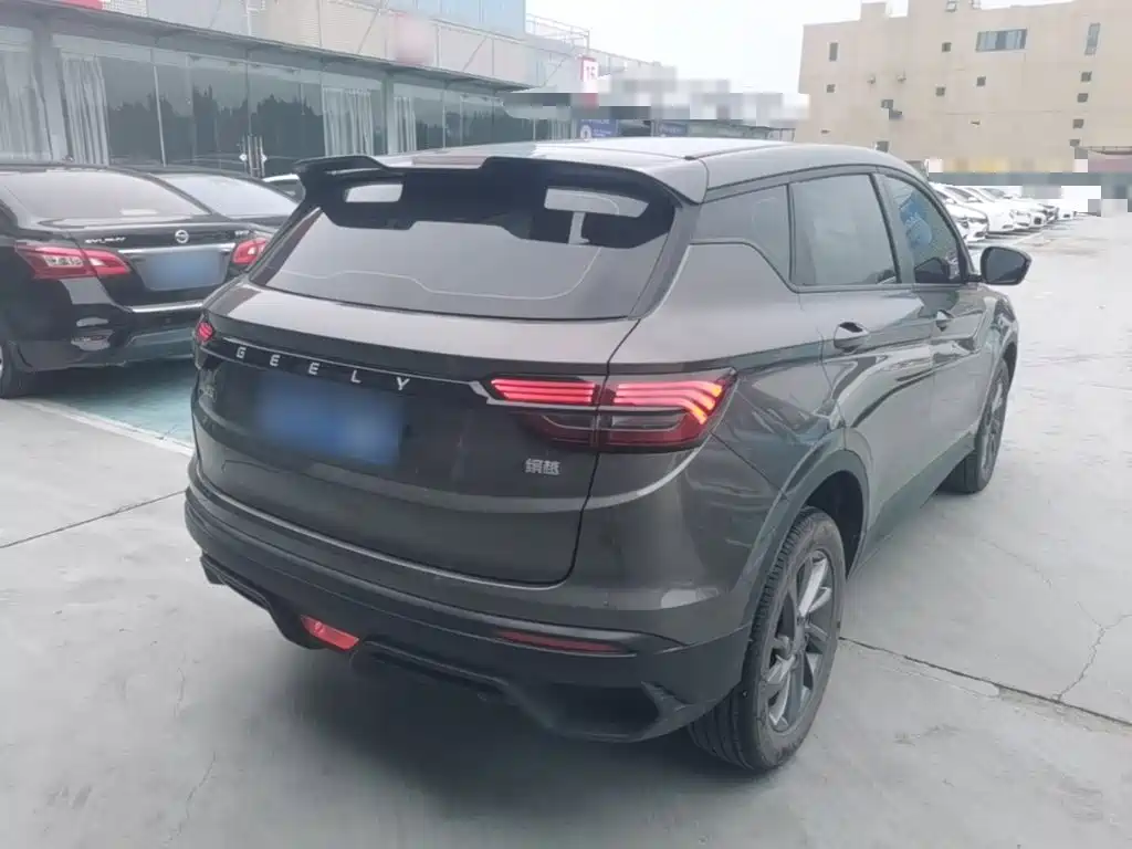 Geely Binyue — миниатюра 7