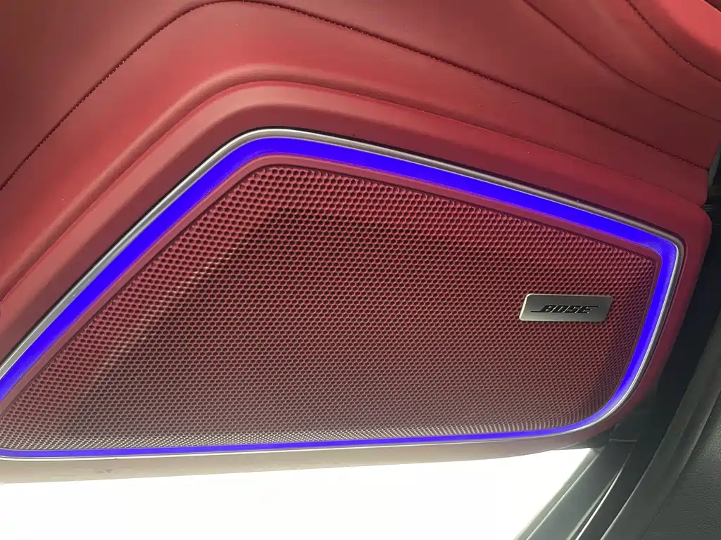 Porsche Panamera — миниатюра 10
