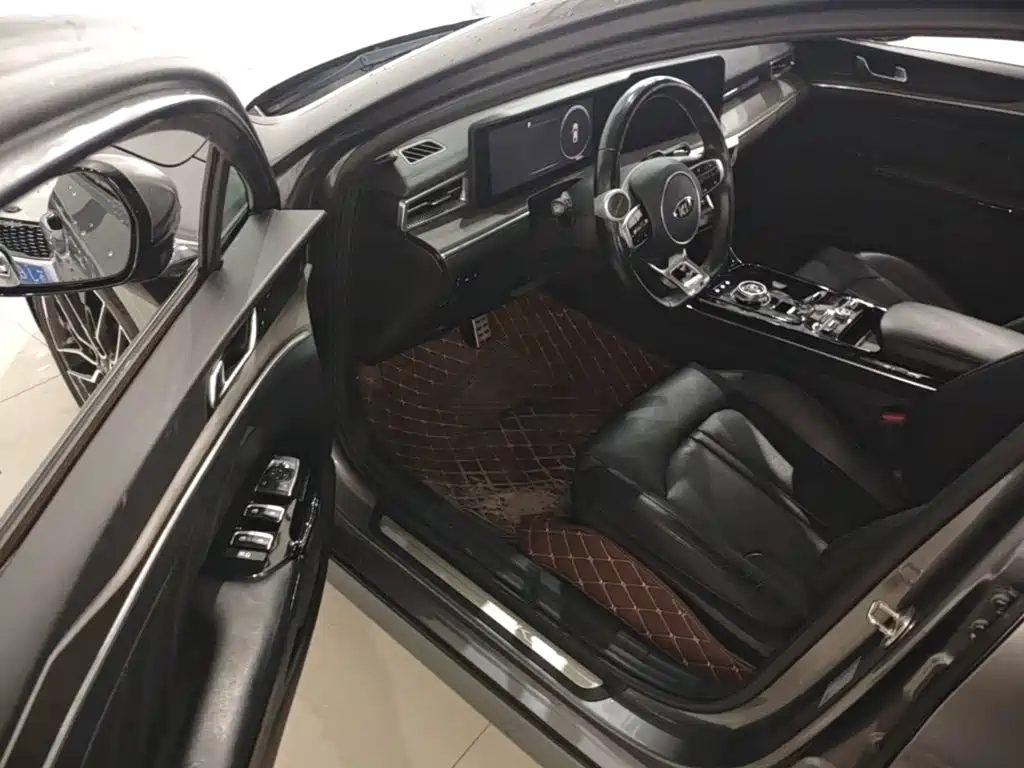 Kia K5 — миниатюра 16