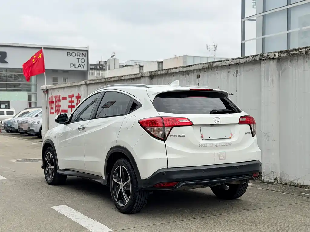 Honda Vezel — миниатюра 12