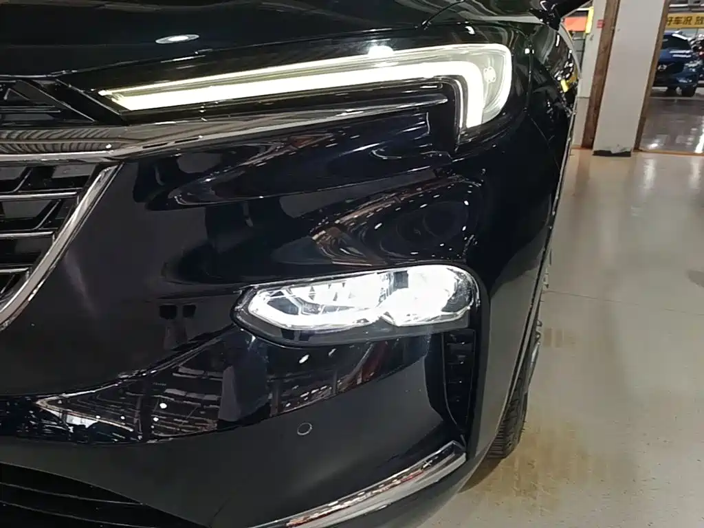 Buick Enclave — миниатюра 24