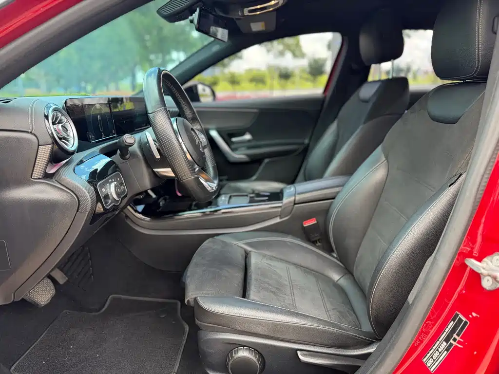 Mercedes-Benz A-Class — миниатюра 4