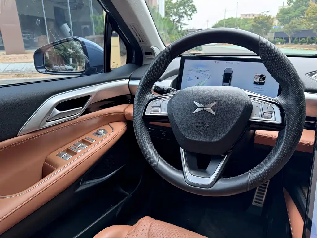 XPeng P5 — миниатюра 6