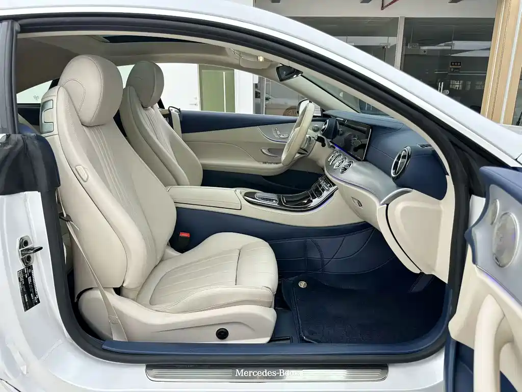 Mercedes-Benz E-Class (Import) — миниатюра 4