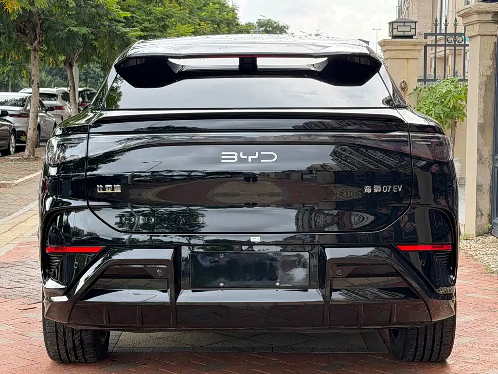 BYD Sealion 07 EV — миниатюра 8