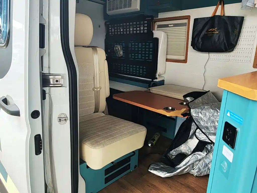 MAXUS V90 RV — миниатюра 17