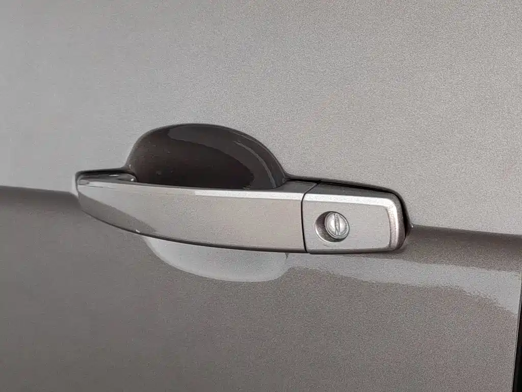 Chevrolet Captiva — миниатюра 18