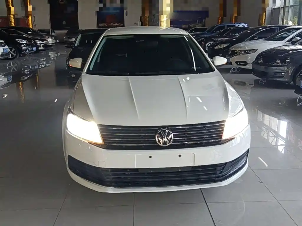 Volkswagen Lavida — миниатюра 3