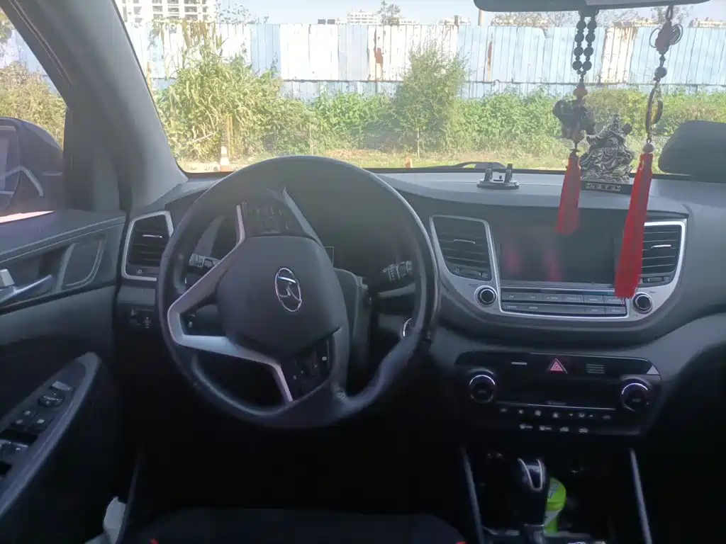 Hyundai Tucson — миниатюра 6