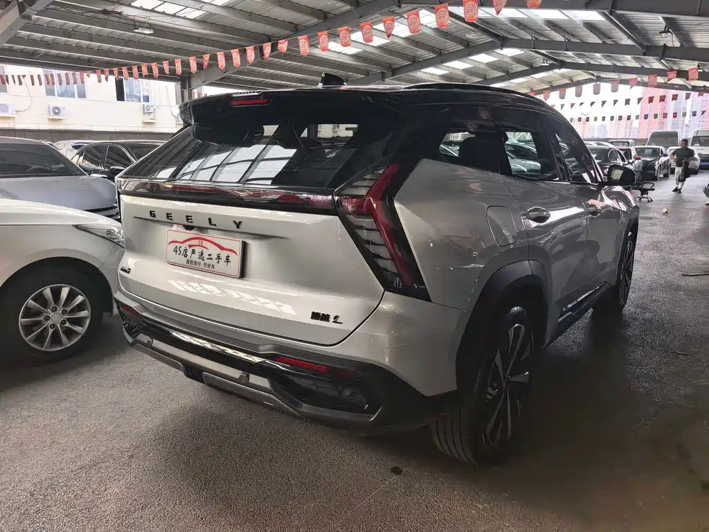 Geely Boyue L — миниатюра 7