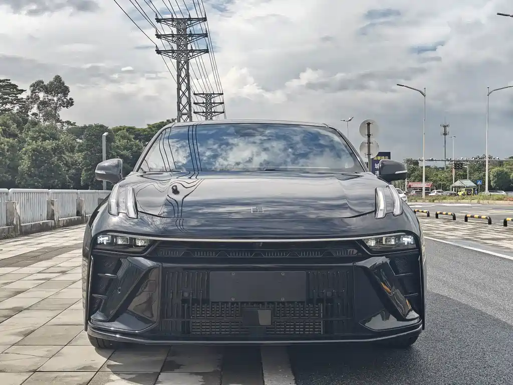 Lynk & Co 03 — миниатюра 2
