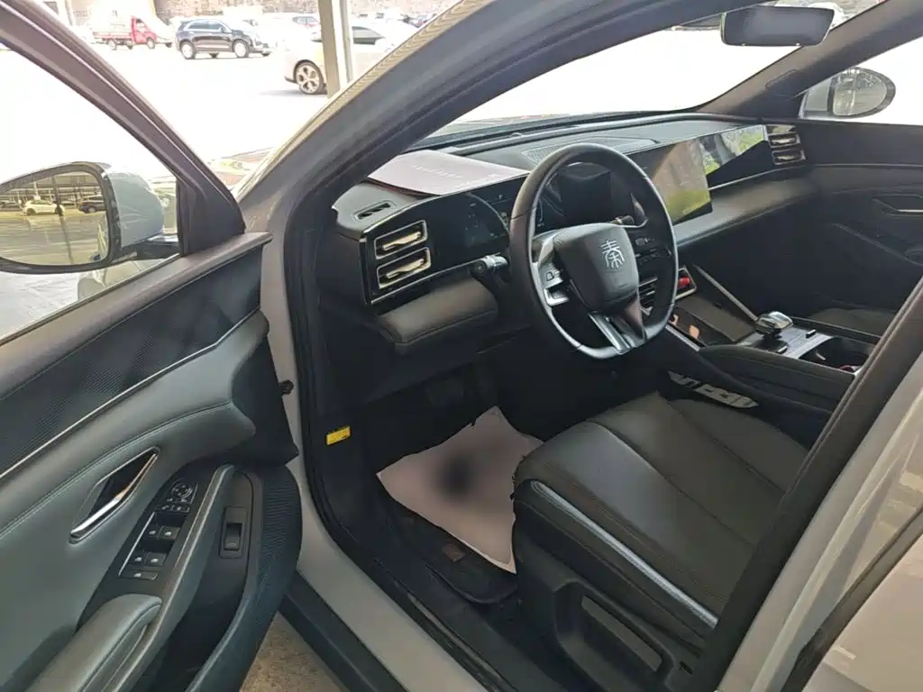 BYD Qin L — миниатюра 16