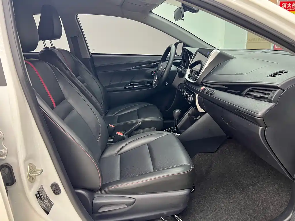 TOYOTA YARIS L ZHIXUAN