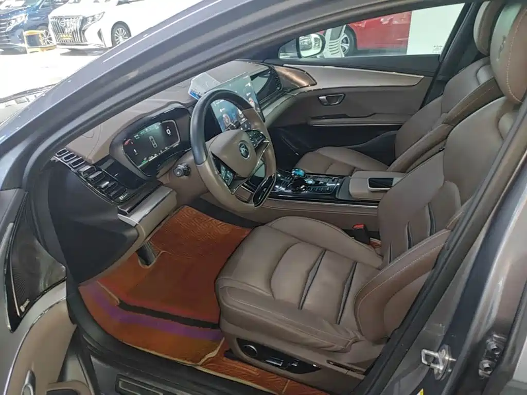 BYD Han — миниатюра 15